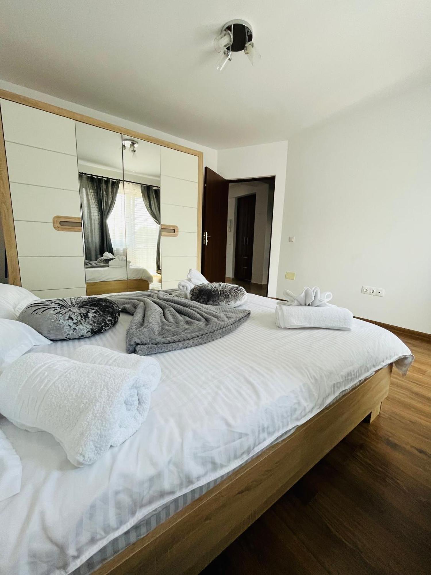 Green Apartaments Zărneşti Dış mekan fotoğraf