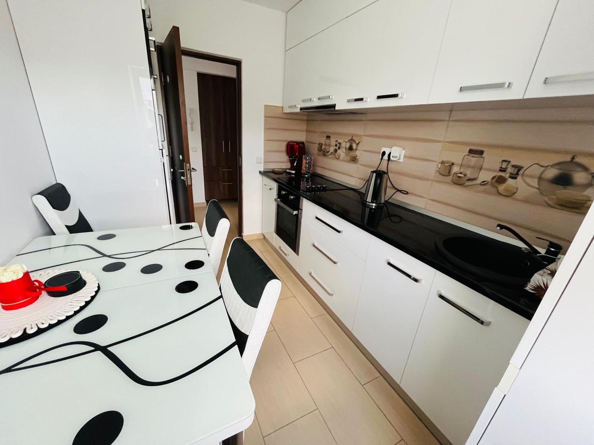 Green Apartaments Zărneşti Dış mekan fotoğraf
