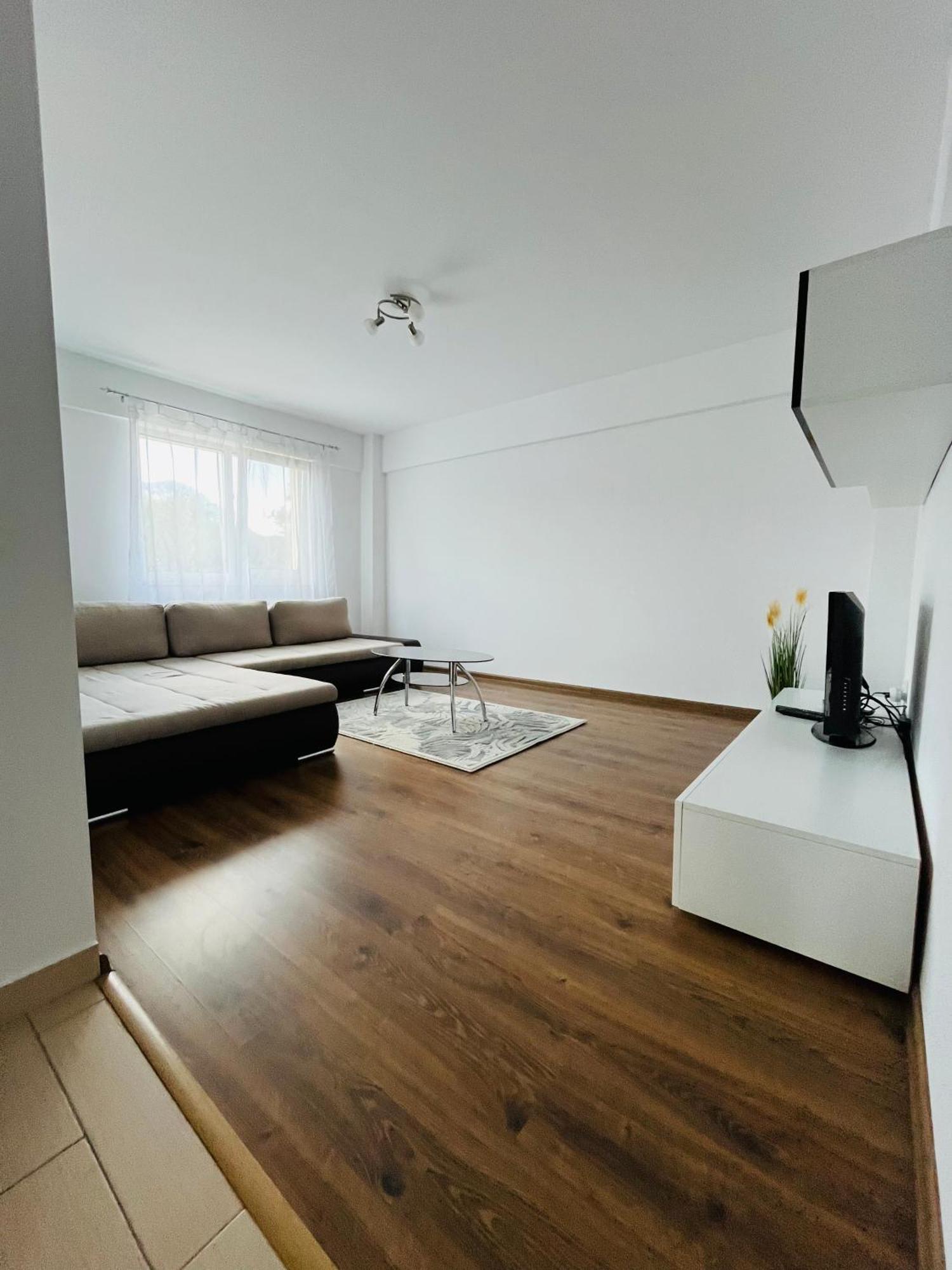 Green Apartaments Zărneşti Dış mekan fotoğraf