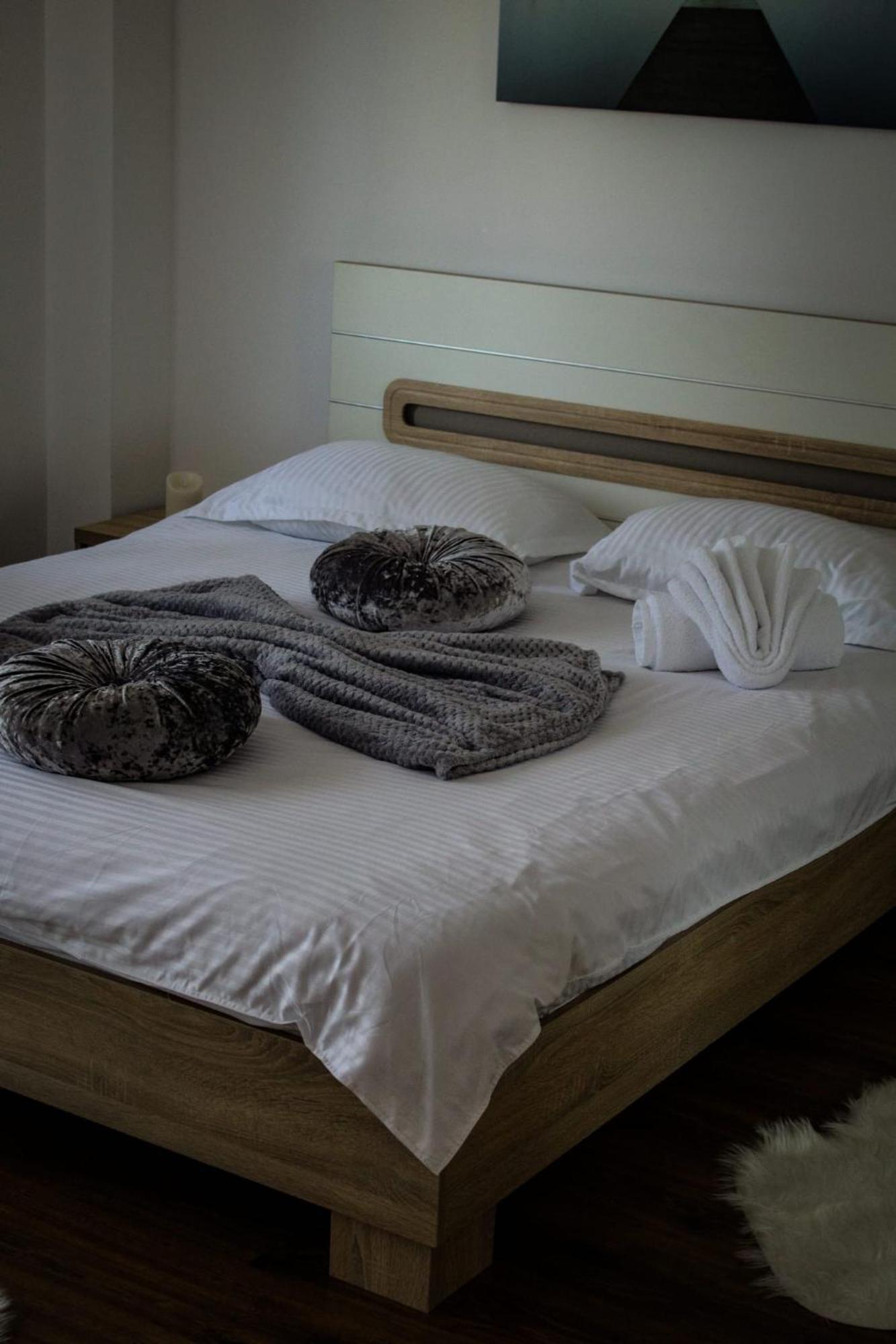 Green Apartaments Zărneşti Dış mekan fotoğraf